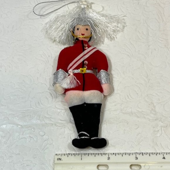 Queen's Guard Embroidered Felt Christmas Tree Ornament Handmade 7" - Picture 4 of 9